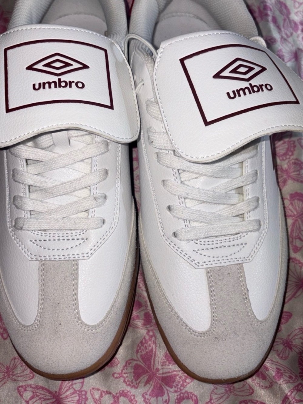 Umbro White Sneakers with Light Gray Suede Trim